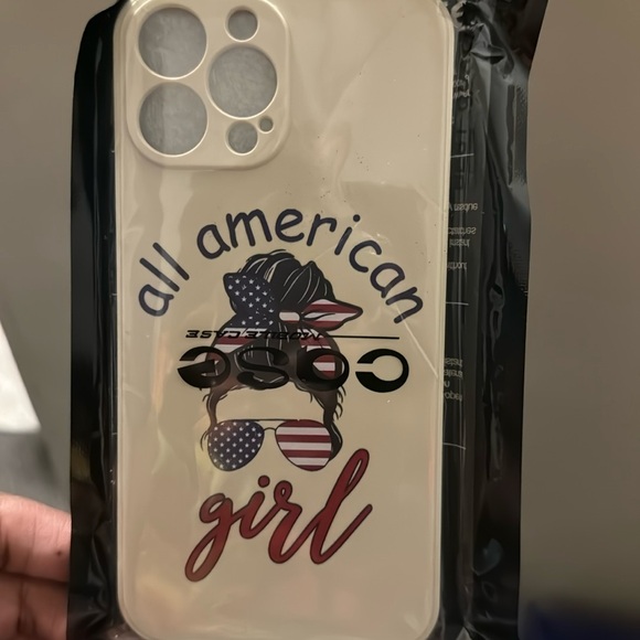 Cell phone case - Picture 1 of 1